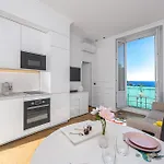 2p Central&quiet In Cap D 'ail Apartamento