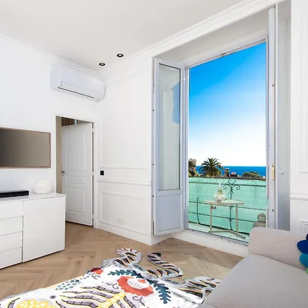 2p & Quiet In Cap D 'ail