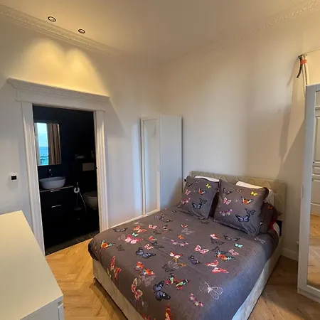 2p & Quiet In Cap D 'ail Apartmán